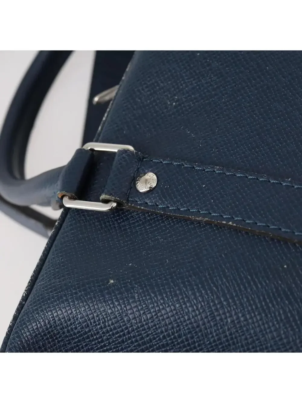 Louis Vuitton Taiga Porte Documents #344478L73B